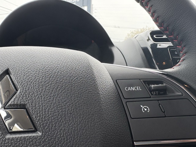 Vehicle image 15 of 29