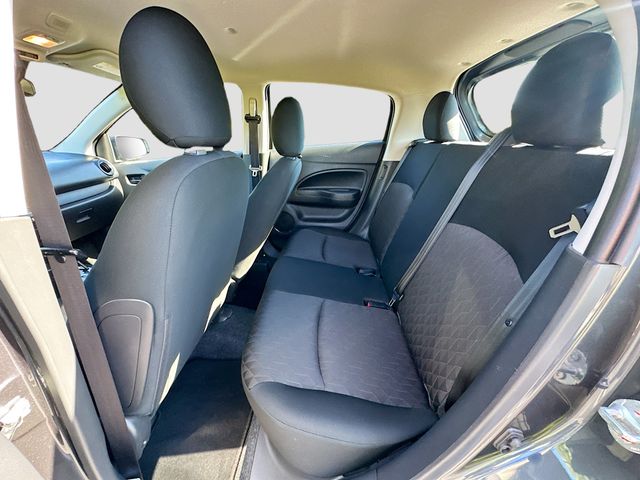 Vehicle image 13 of 32