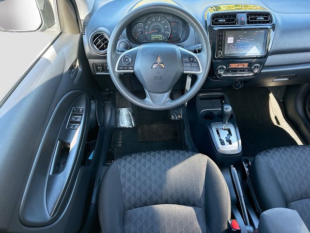 Vehicle image 17 of 32