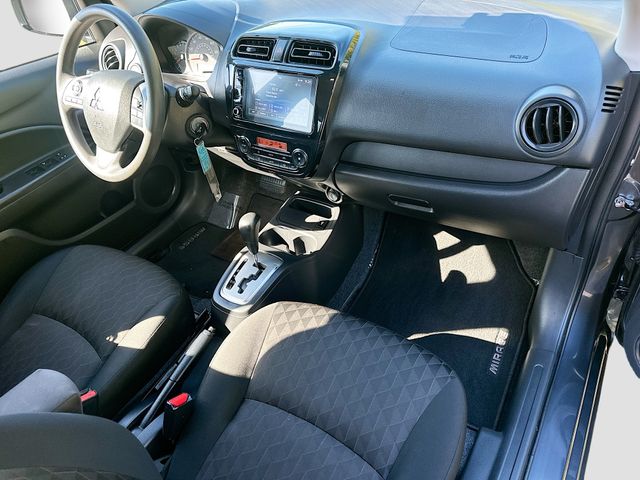 Vehicle image 19 of 32