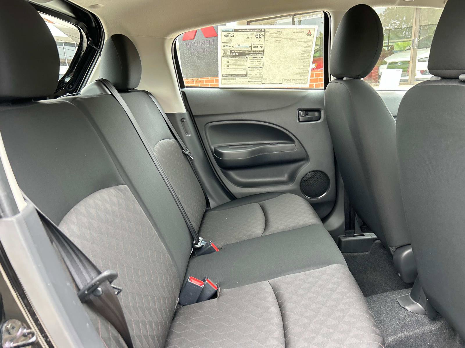 Vehicle image 8 of 29
