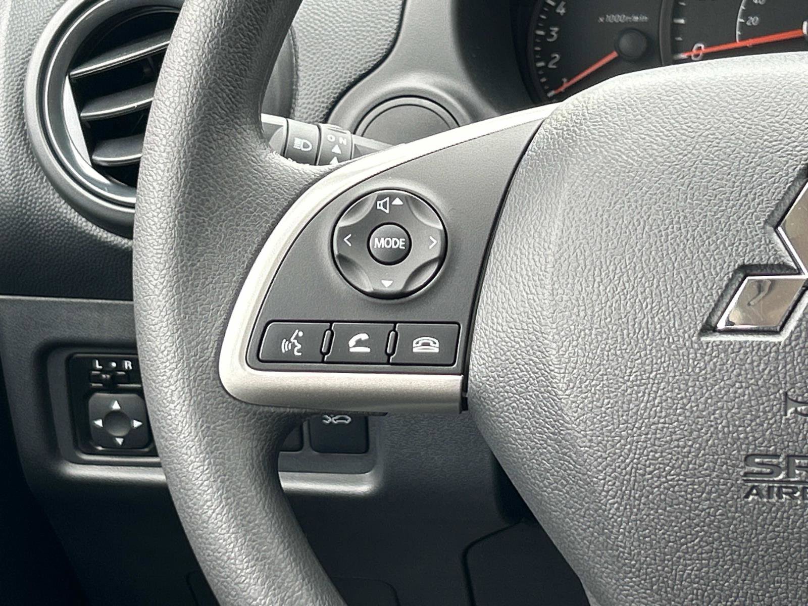 Vehicle image 15 of 29