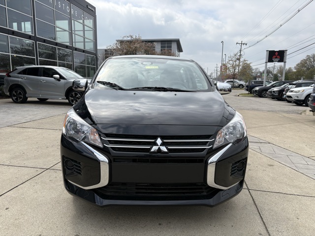 Vehicle image 2 of 32