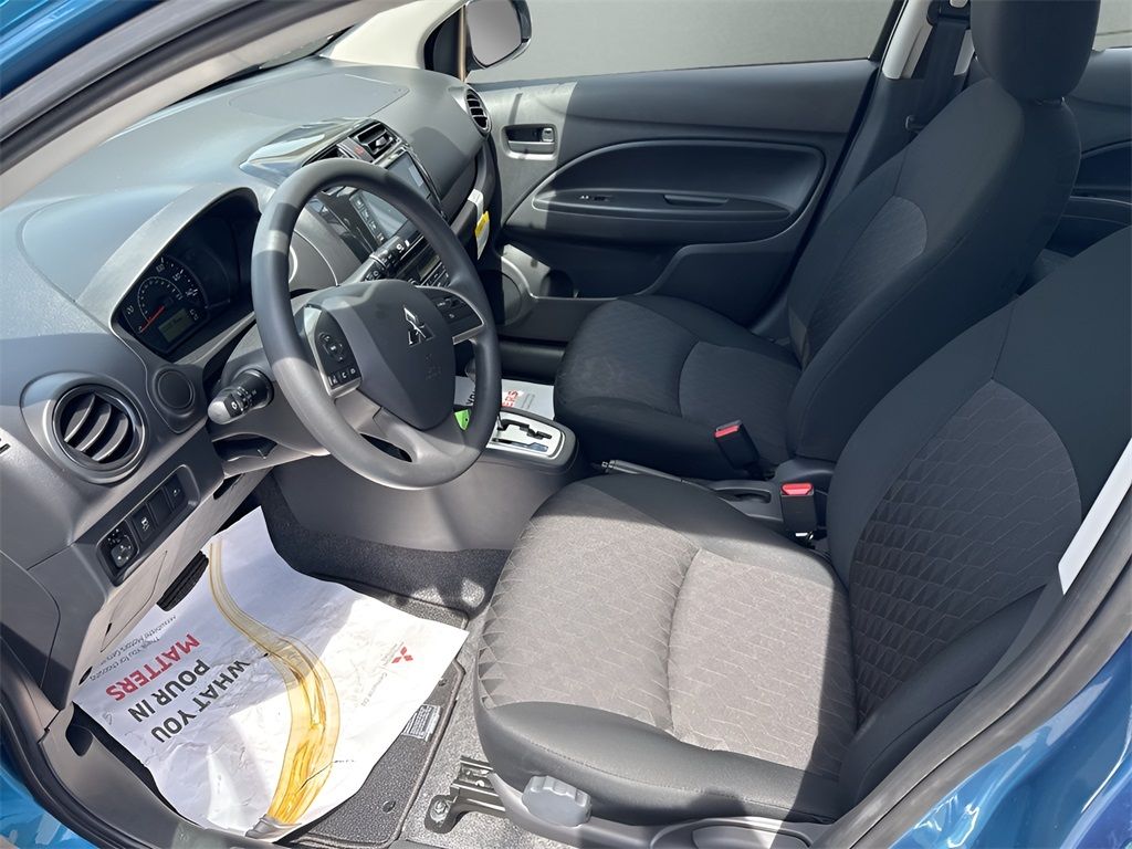 Vehicle image 25 of 26