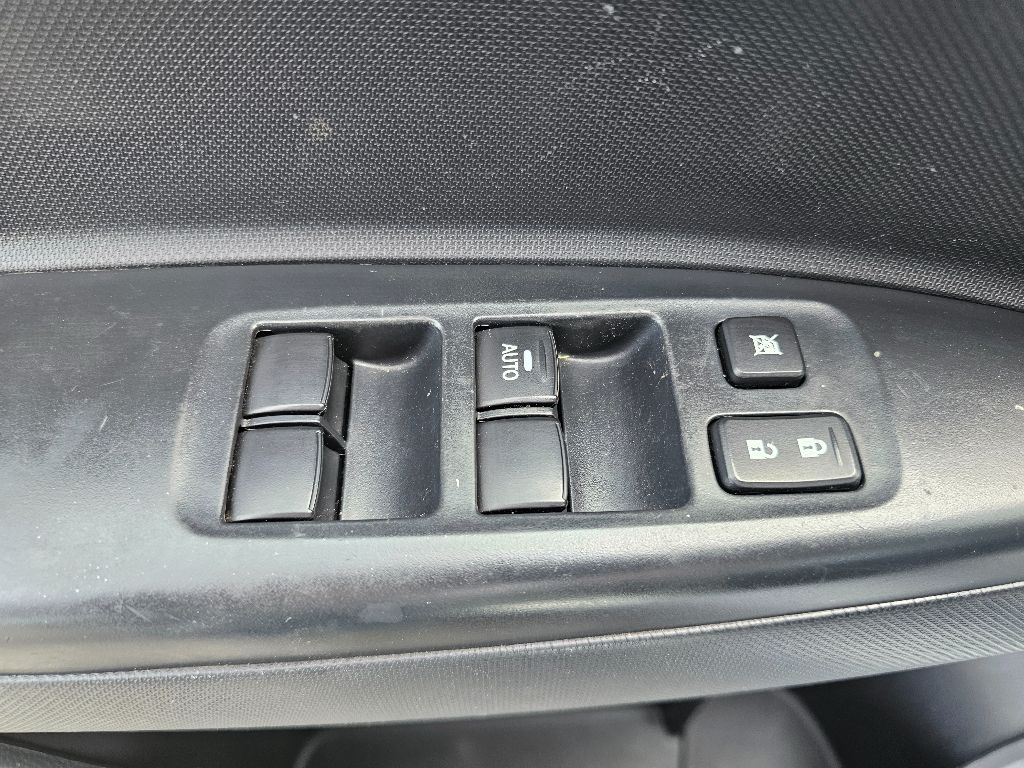 Vehicle image 12 of 20