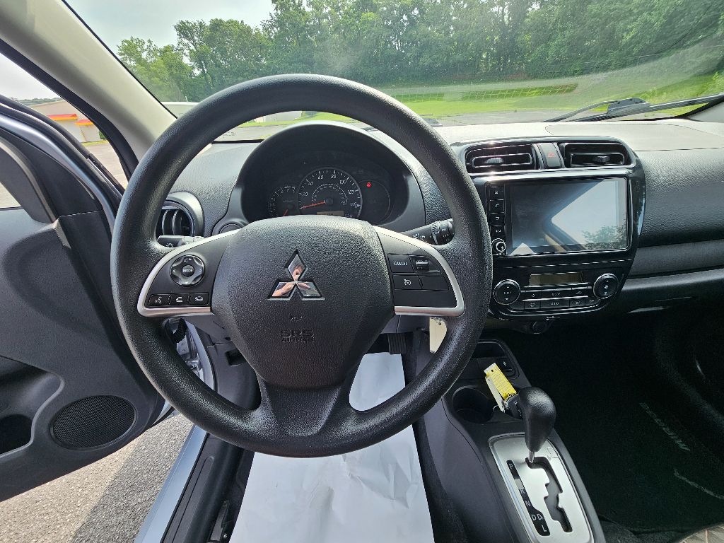 Vehicle image 15 of 20