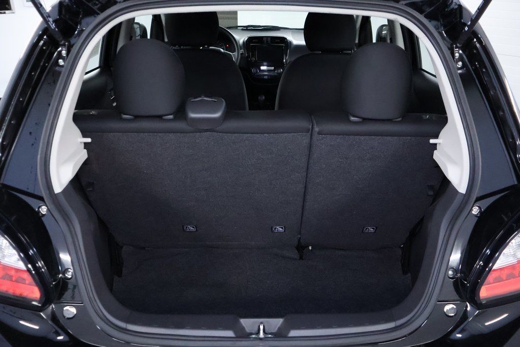 Vehicle image 10 of 31