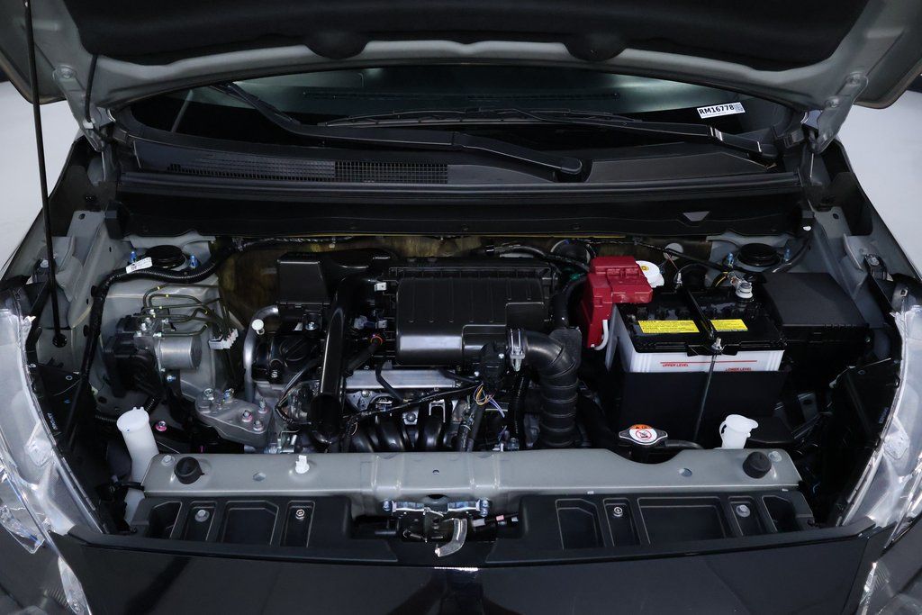 Vehicle image 8 of 31
