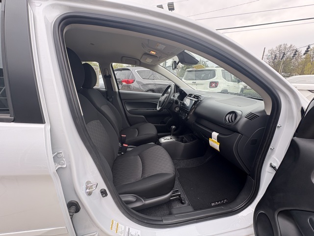 Vehicle image 12 of 28