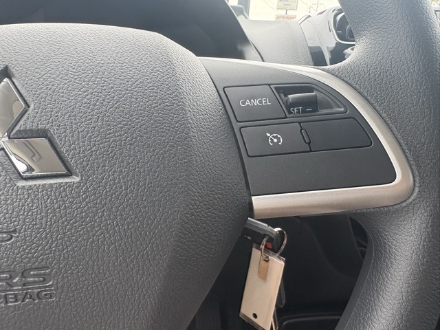 Vehicle image 18 of 28