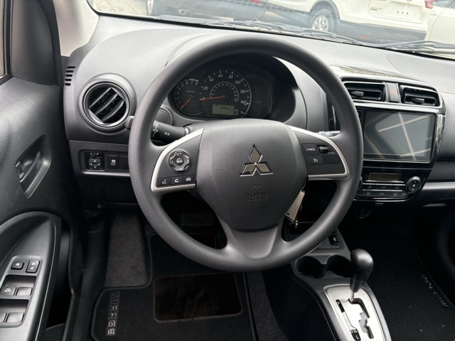 Vehicle image 26 of 28