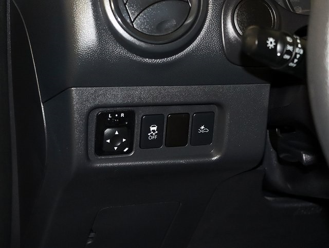 2024 Mitsubishi Mirage ES Image 30 of 35