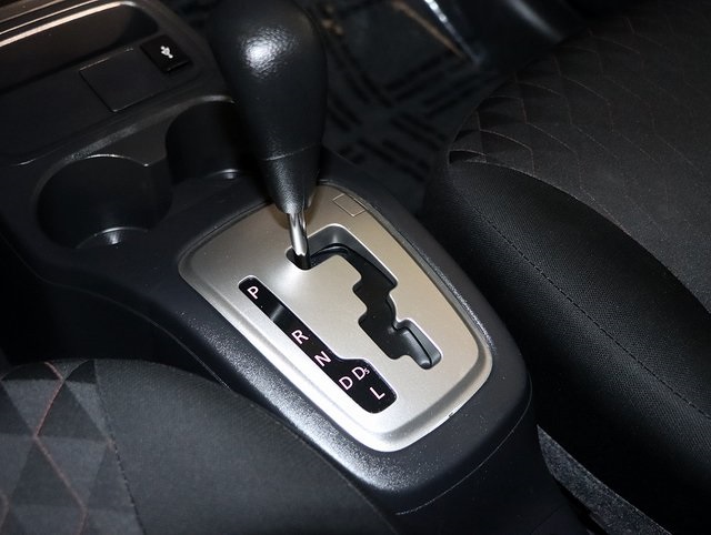 2024 Mitsubishi Mirage ES Image 25 of 35