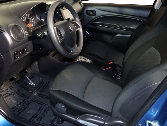 2024 Mitsubishi Mirage ES Image 16 of 35