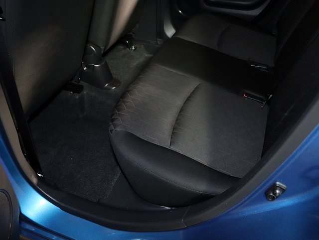 2024 Mitsubishi Mirage ES Image 18 of 35