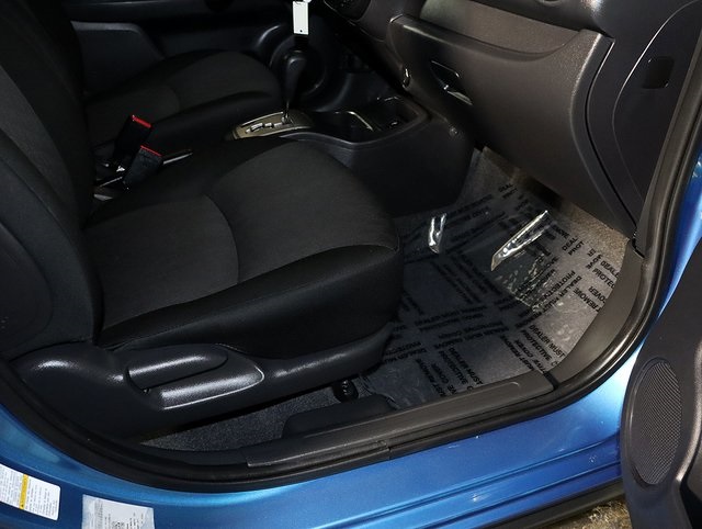 2024 Mitsubishi Mirage ES Image 19 of 35