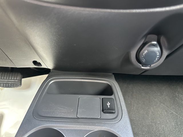 Vehicle image 33 of 33