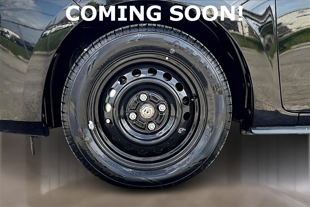 Vehicle image 11 of 34