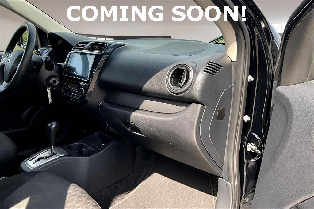 Vehicle image 17 of 34