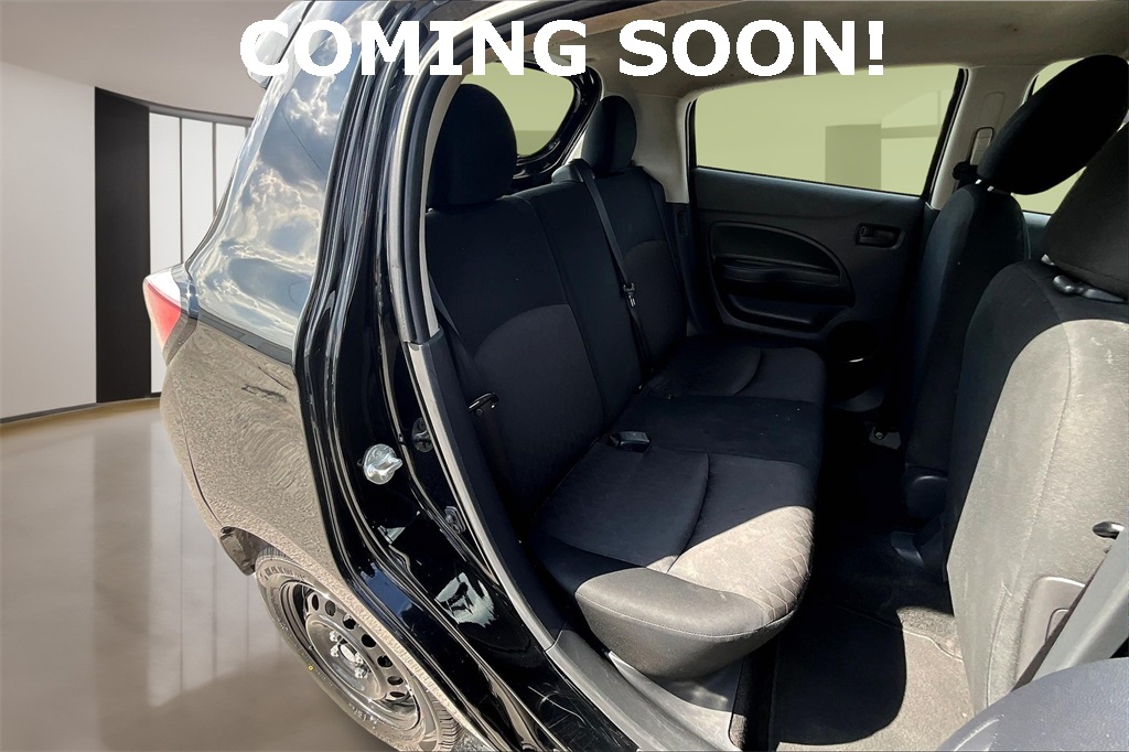 Vehicle image 27 of 34