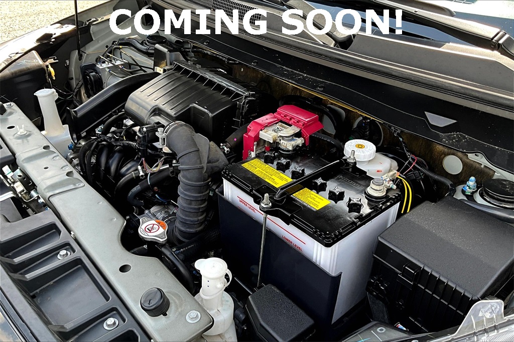 Vehicle image 33 of 34