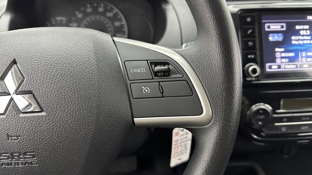 Vehicle image 15 of 32