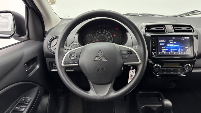 Vehicle image 16 of 32