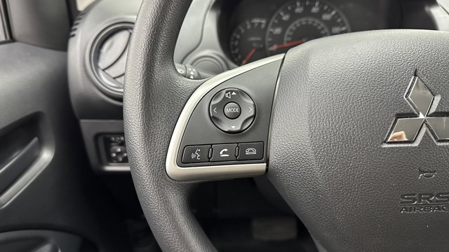 Vehicle image 14 of 32