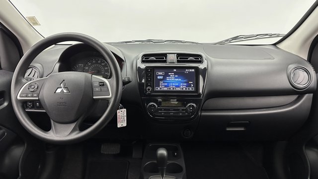 Vehicle image 18 of 32