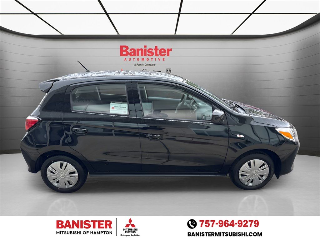 Vehicle image 4 of 32