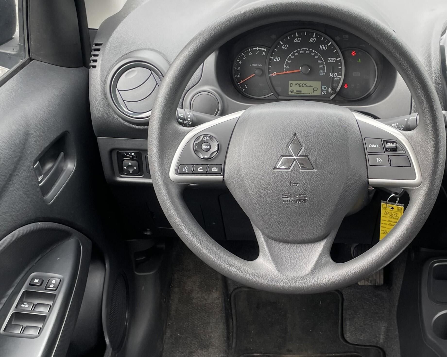 Vehicle image 17 of 18