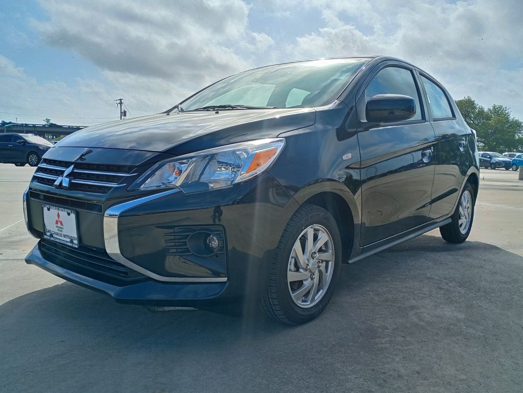 2024 Mitsubishi Mirage LE Image 1 of 34
