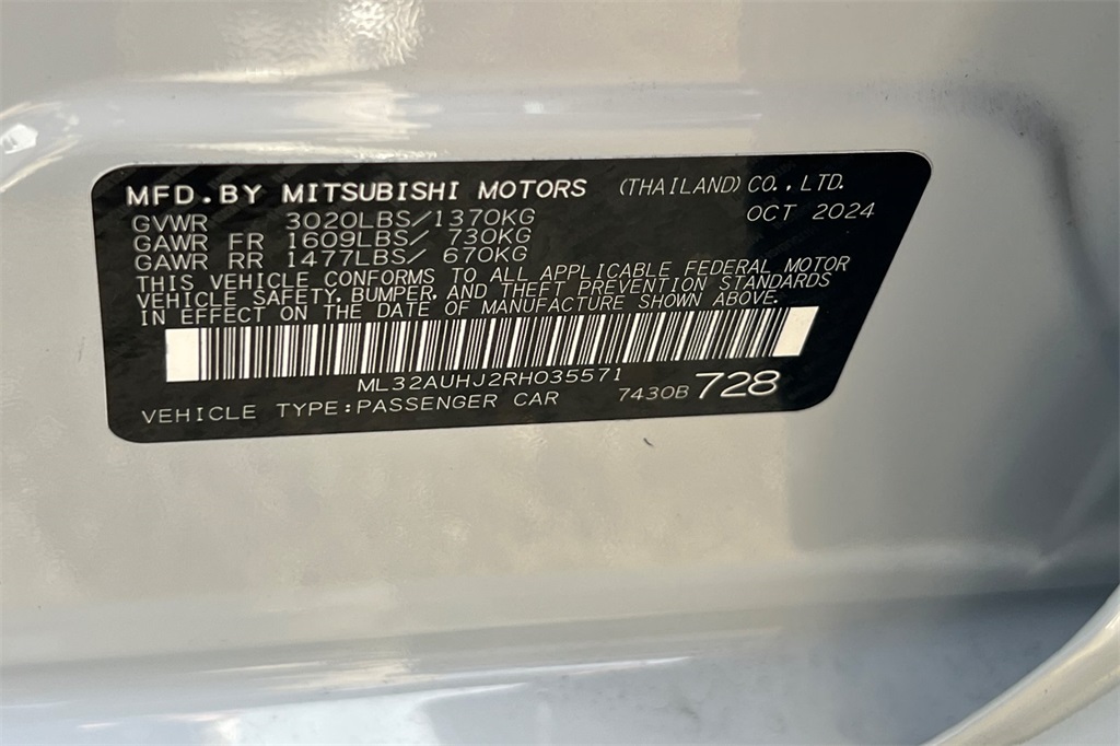 Vehicle image 24 of 27