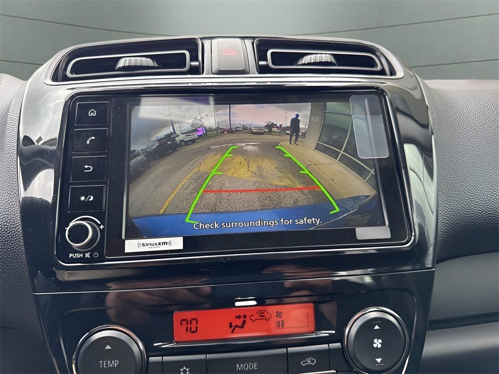 Vehicle image 13 of 29