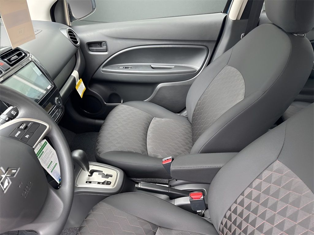 Vehicle image 11 of 29