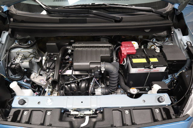 Vehicle image 25 of 28