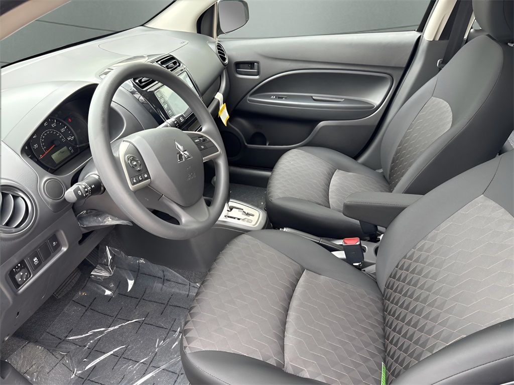 Vehicle image 11 of 27