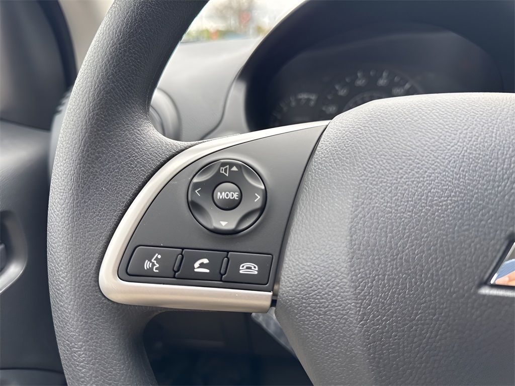 Vehicle image 19 of 27