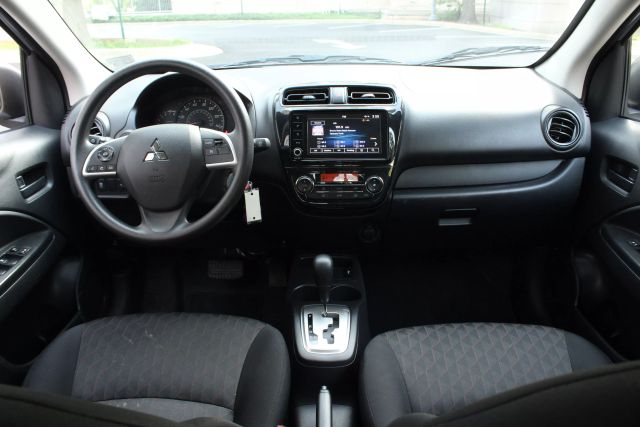 Vehicle image 22 of 43