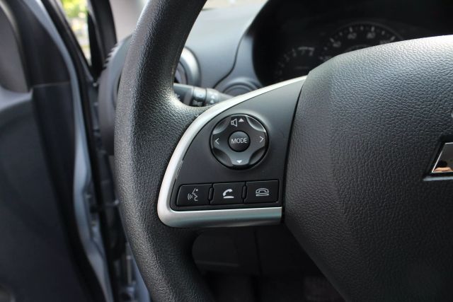 Vehicle image 35 of 43