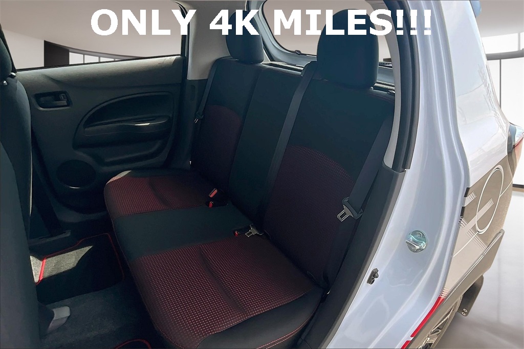 Vehicle image 13 of 35