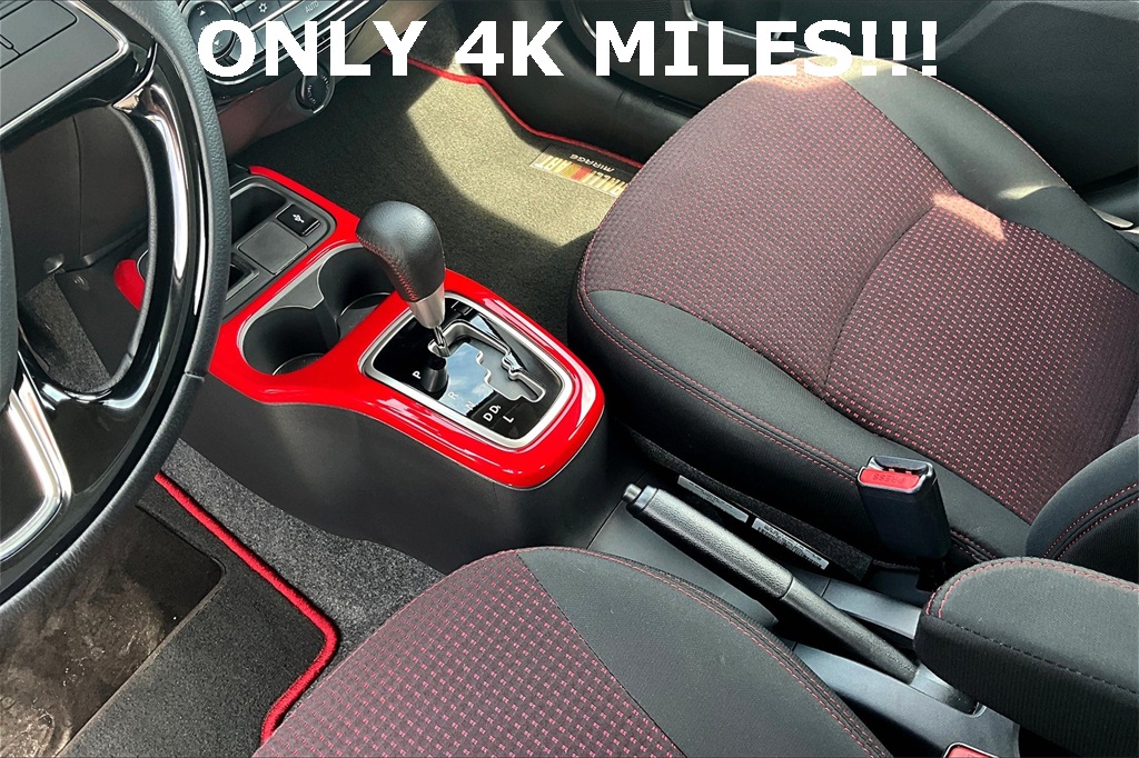 Vehicle image 29 of 35