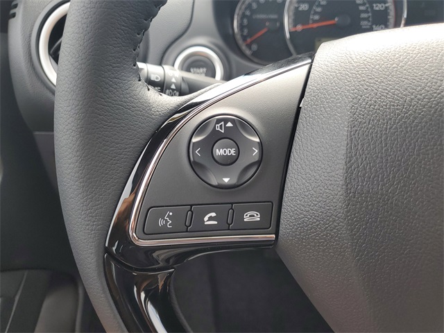 Vehicle image 24 of 37