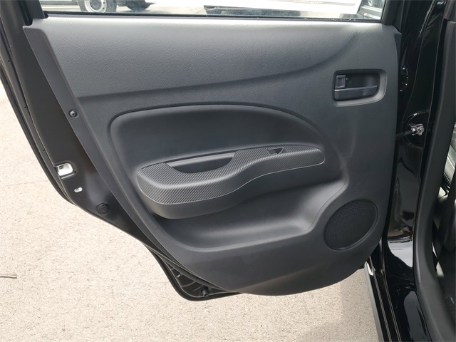 Vehicle image 11 of 37