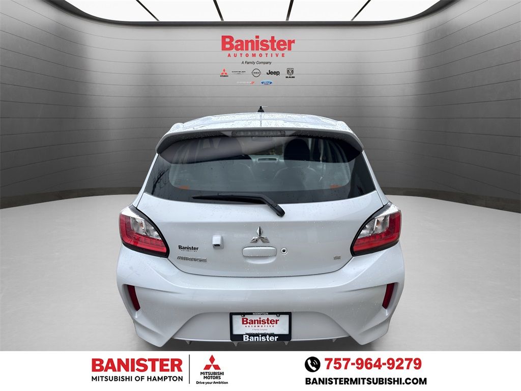 Vehicle image 27 of 28