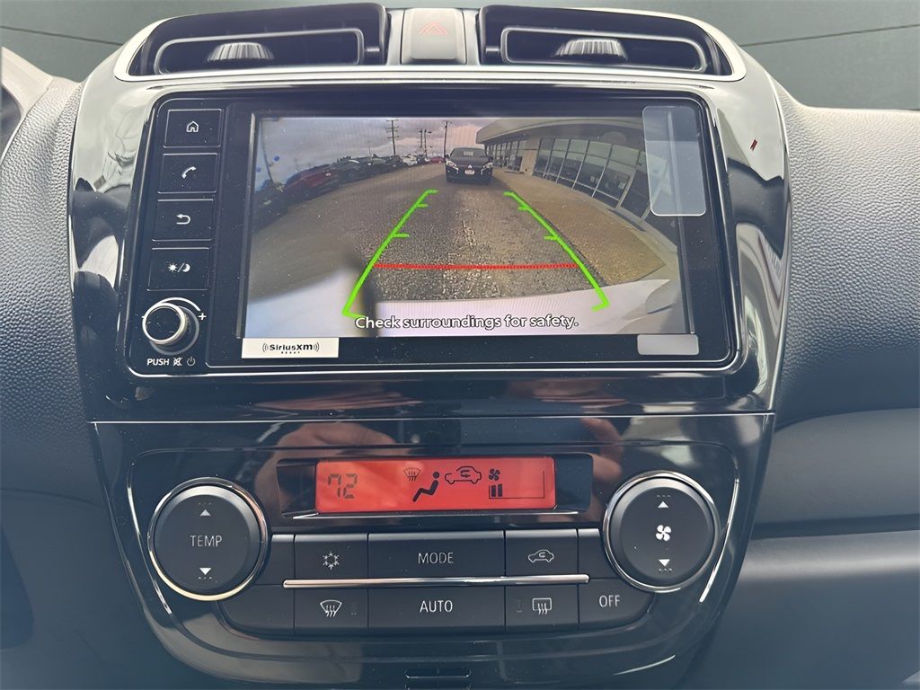 Vehicle image 12 of 28