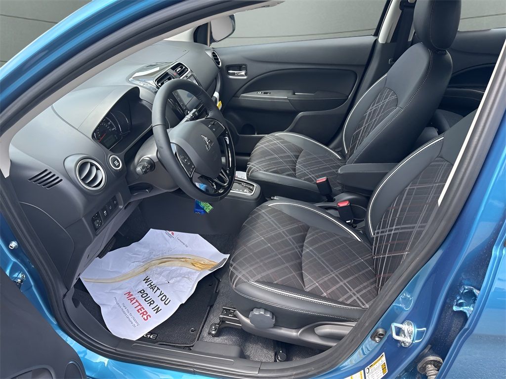 Vehicle image 10 of 26