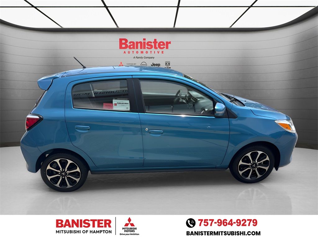 Vehicle image 4 of 26