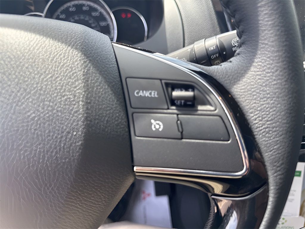 Vehicle image 19 of 26