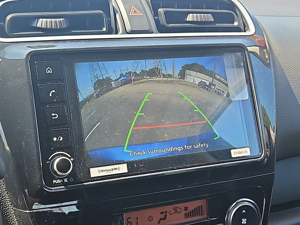 Vehicle image 11 of 18